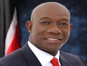 TRINIDAD-Government agrees to the recommendation to postpone national debate on the Constitution.